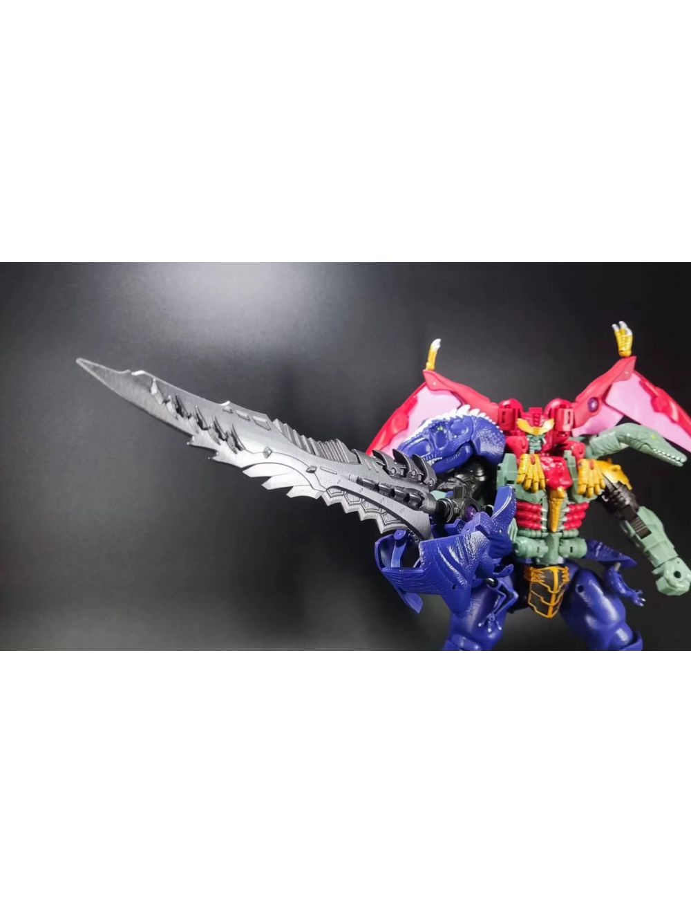 Toy Review: Generations Legacy United Magmatron | Ben's World of